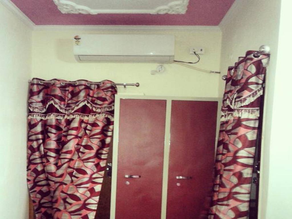 Hotel Jan Jan Tak デヘラードゥーン 部屋 写真